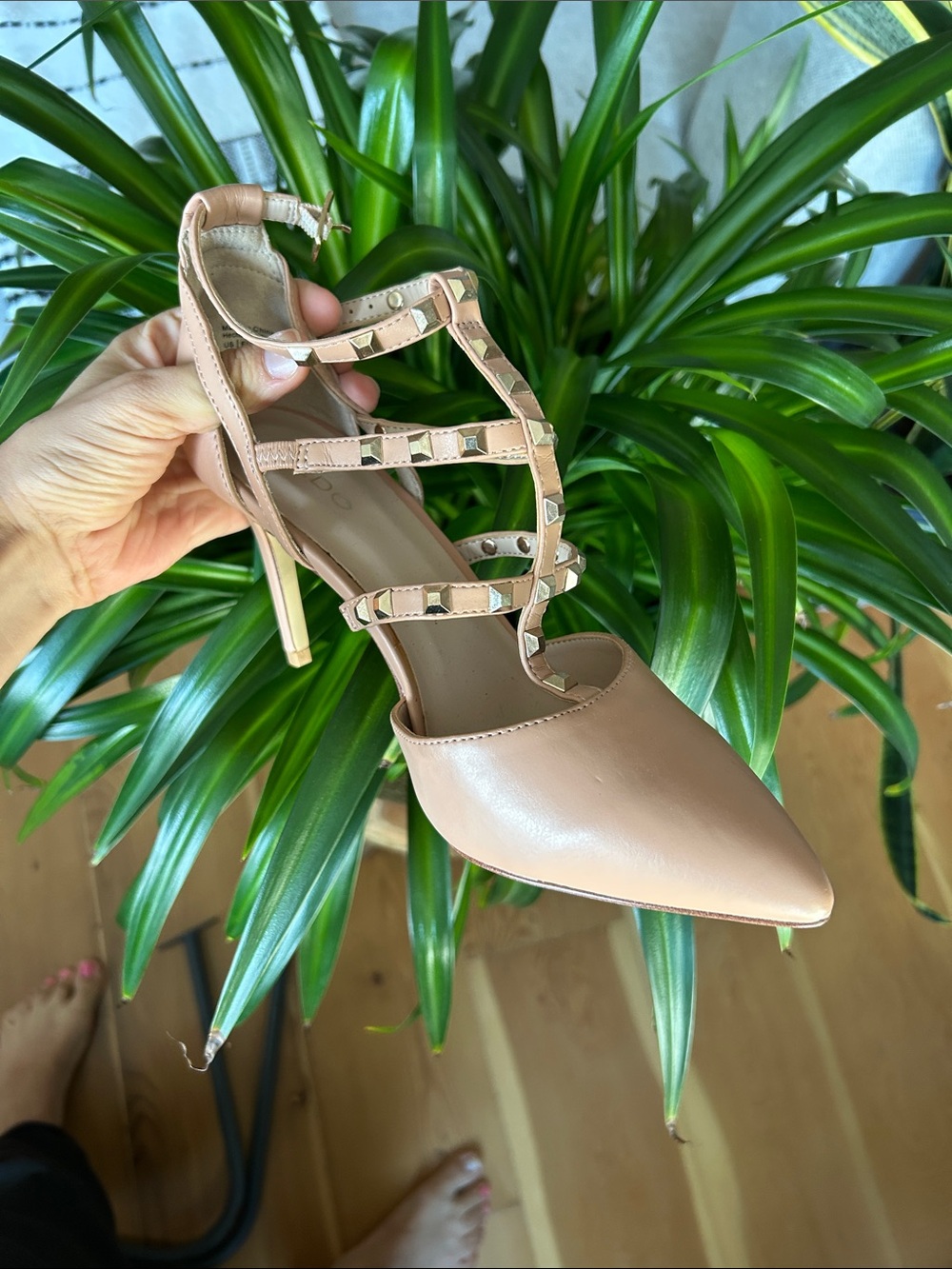 New Aldo pink/ nude studded heels 7.5